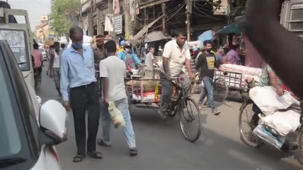 Bara Bazar Zsúfolt Városi Utcája Kalkutta Nyüzsgő Bevásárlónegyede Egy Forgalmas — Stock videók