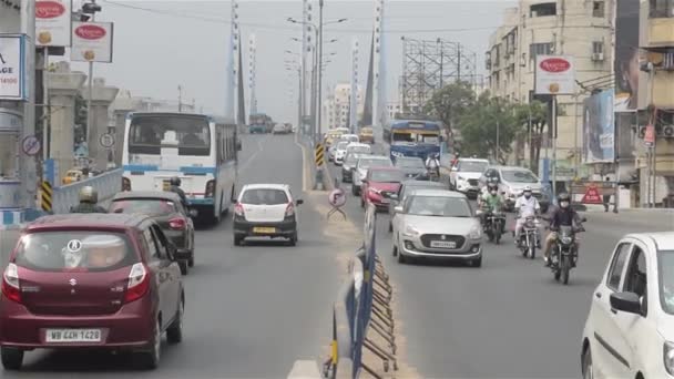 Blick Auf Die Belebte Straßenlandschaft Der Stadt Kalkutta Während Eines — Stockvideo