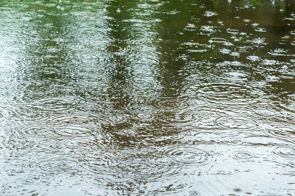 Raindrops Falling Water Rain Drops Water Surface Abstract Texture Pattern — Stock Photo, Image