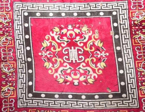 Tonganパターンテープ布に結婚式のモチーフ抽象的な背景 タッパ布は正方形のグリッドを形成し それぞれに繰り返しモチーフの幾何学模様が含まれています — ストック写真