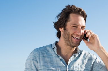 Telefonda Konuşan Adam