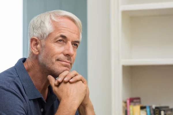 Thoughtful senior man — Stock Photo, Image