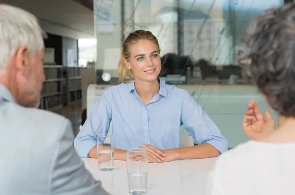 Aanwerving sollicitatiegesprek — Stockfoto