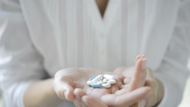 의약품 개념에 중독 — 비디오