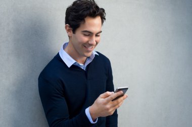 Adam manifatura telefon