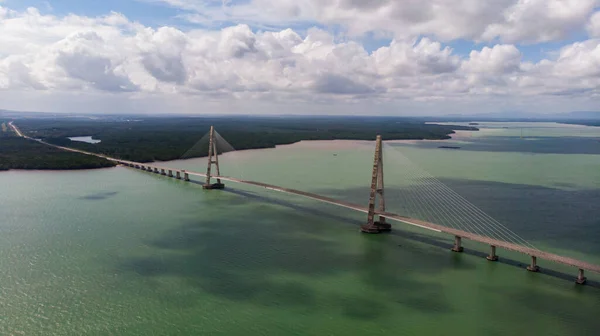 Malezya Nın Güneyindeki Johor Köprüsü Nün Havadan Çekilmiş Bir Fotoğrafı — Stok fotoğraf