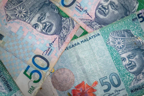 Una Stretta Alla Vecchia Alla Nuova Banconota Ringgit Malaysia Mucchio — Foto Stock