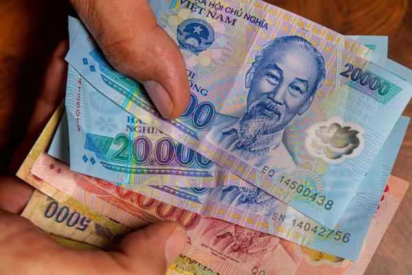 Male Hand Holds Fan Vietnames Dong Banknote Currency Vietnam Close — Stock Photo, Image