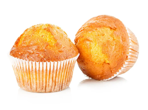 Γκρο πλαν νόστιμα muffins που απομονώνονται σε λευκό φόντο. — Φωτογραφία Αρχείου