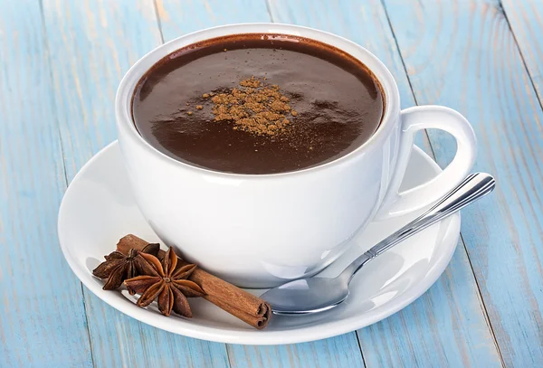 Hot chocolate with cinnamon and anise — Stock Photo, Image