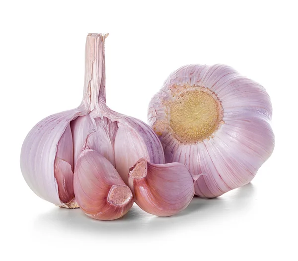 Garlic isolated on white background — Stock Photo, Image