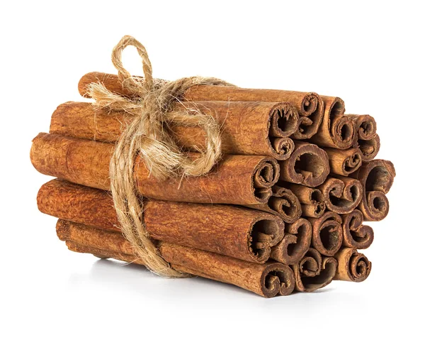 Cinnamon sticks on white — Stock Photo, Image