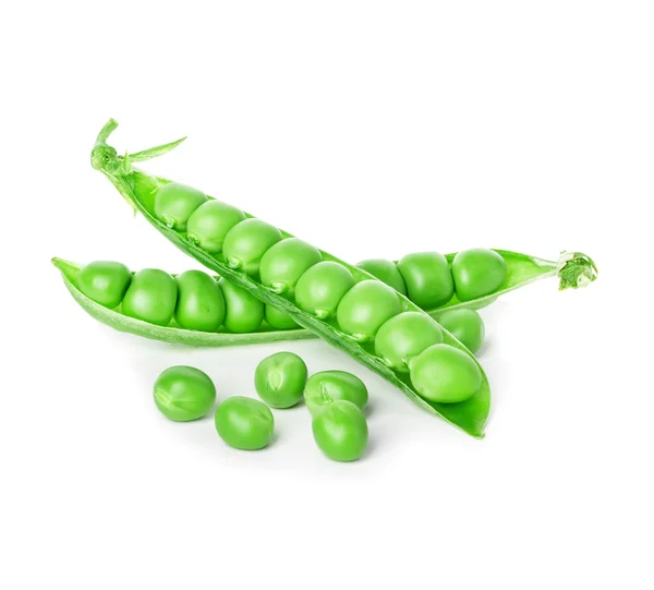 Verse groene erwtenpeul geïsoleerd op witte achtergrond — Stockfoto