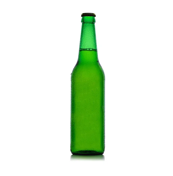 Beer bottle with drops isolation — ストック写真