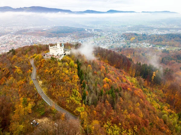 Schloss Saelischlößli Inmitten Der Bunten Herbstwälder Drohne Aus Der Luft — Stockfoto