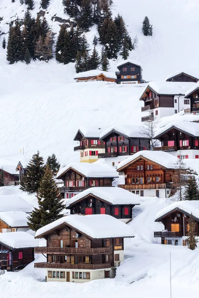 Chalets Madera Montaña Nieve Complejo Invierno Riederalp Suiza —  Fotos de Stock