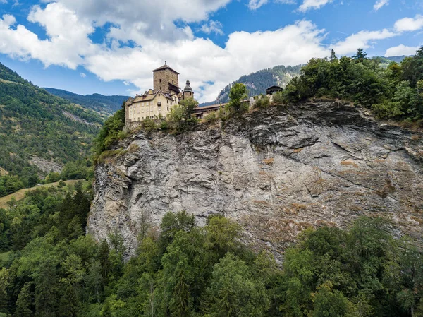 Castello Ortenstein Costruito Nel 1250 Vicino Villaggio Svizzero Domleschg Nel — Foto Stock