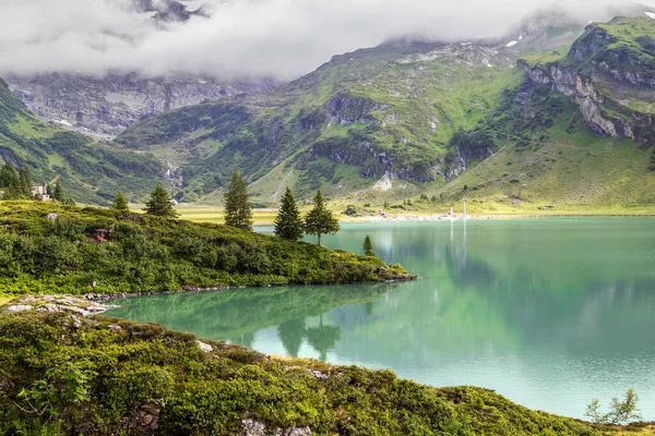 Ruhige Landschaft Trübsee Mit Türkisfarbenem Wasser Sommer — Stockfoto