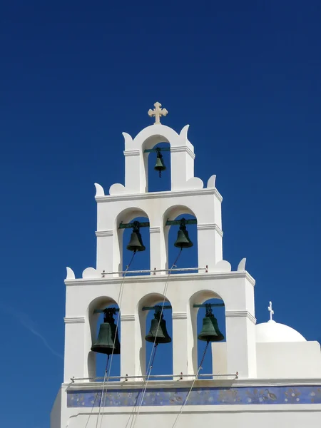 贝尔在 Oia，圣托里尼岛，希腊东正教教堂 — 图库照片