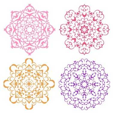 Dört sıcak renk dantelli mandalalar kümesi