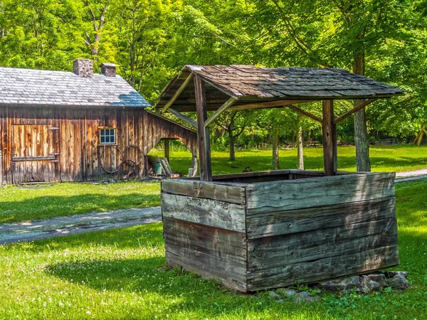 Old Wooden Well — Stock Photo, Image