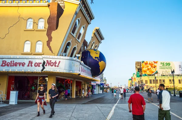 Along the Boardwalk Atlantic City — Stock Photo, Image