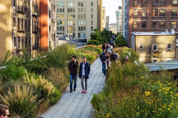 Lungo la High Line — Foto Stock