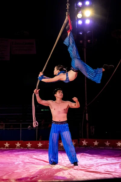 Rope acrobatics at the Kelly Miller Circus — Stock Photo, Image