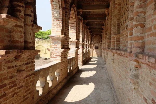 Kellie'nın kalesinin iç atış