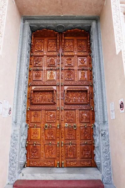 Hindu tapınağı kapı