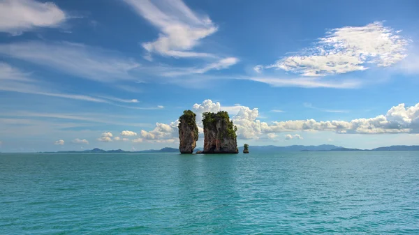 Mar e ilha tailandeses — Fotografia de Stock