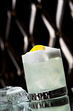 Votka ekşi kara üzerinde