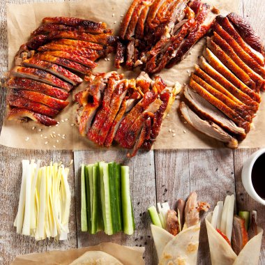 Pekin ördeği parşömen üzerine 