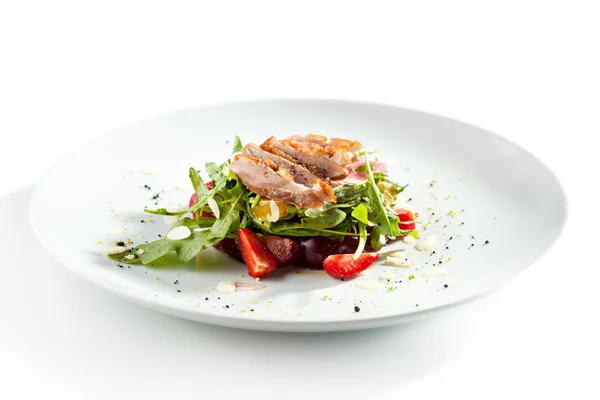 Salade de canard aux fruits — Photo