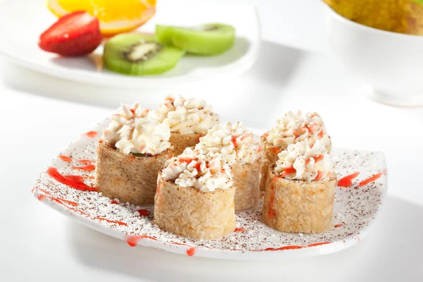 Rollo de sushi de fruta dulce — Foto de Stock