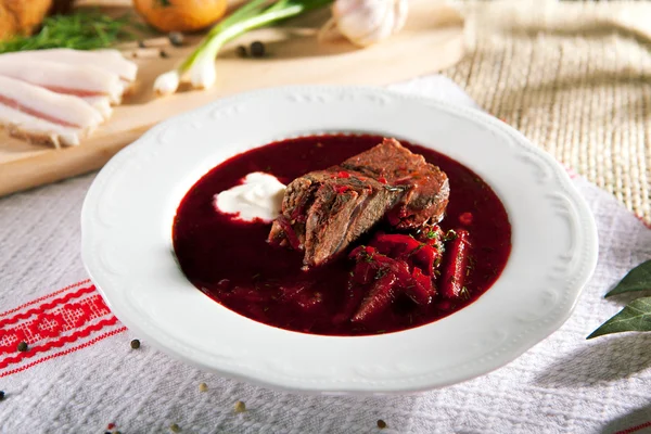 Zuppa di barbabietole e cavoli — Foto Stock