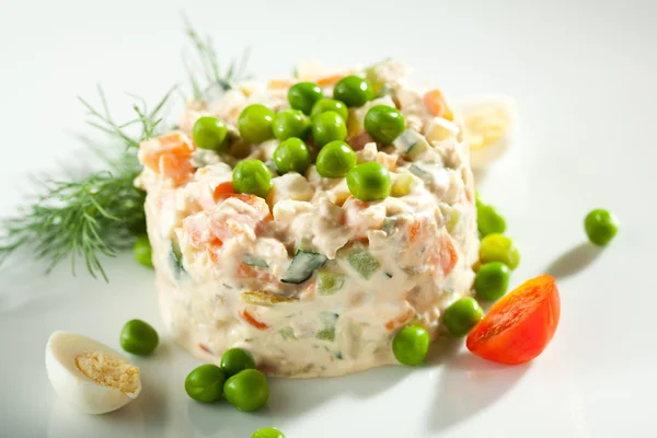 Salada de frango e ovo — Fotografia de Stock