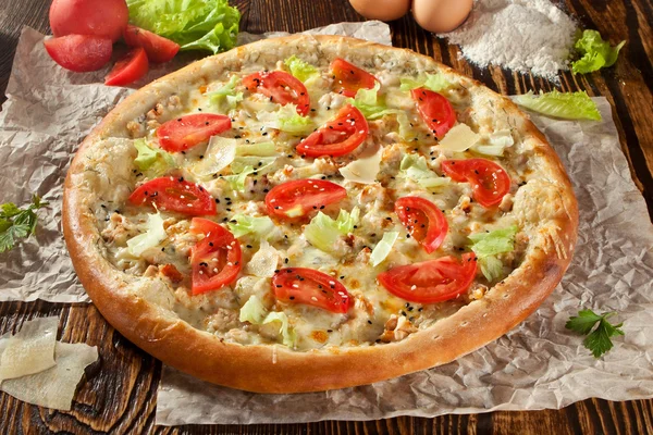 Mozarella ve domates Pizza — Stok fotoğraf