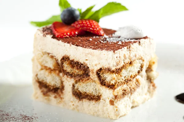 Tiramisu Dessert with Berries — Stock Photo, Image