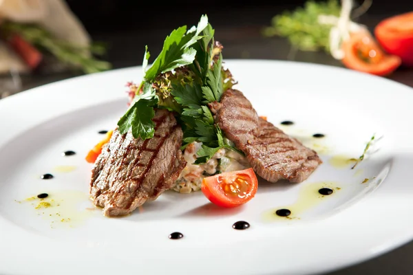 Olivier Salad with Veal — Stock Photo, Image