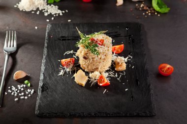 Gurme mantarlı Risotto