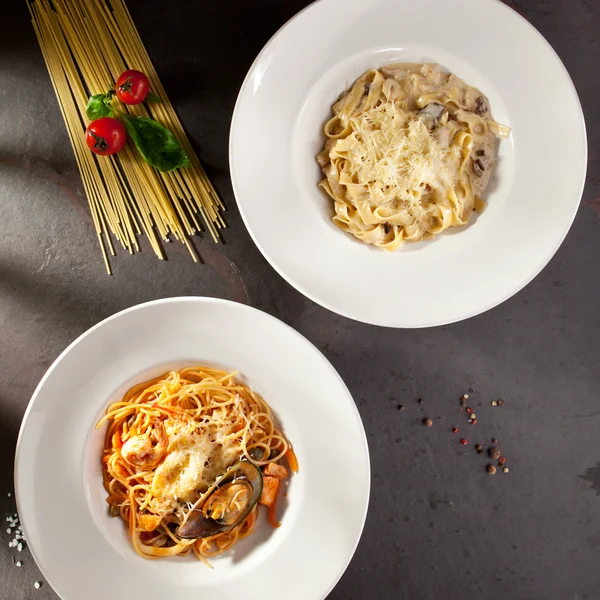 Mushroom and Seafood Pasta — Stock Photo, Image