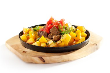 Pan kızarmış patatesle et