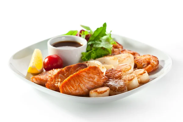 Grilled Seafood Plate — Stock Photo, Image