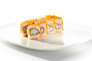 Tobiko suşi Roll