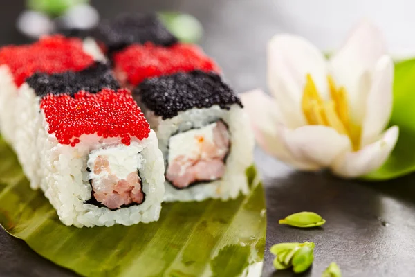 Szachy Sushi Roll — Zdjęcie stockowe