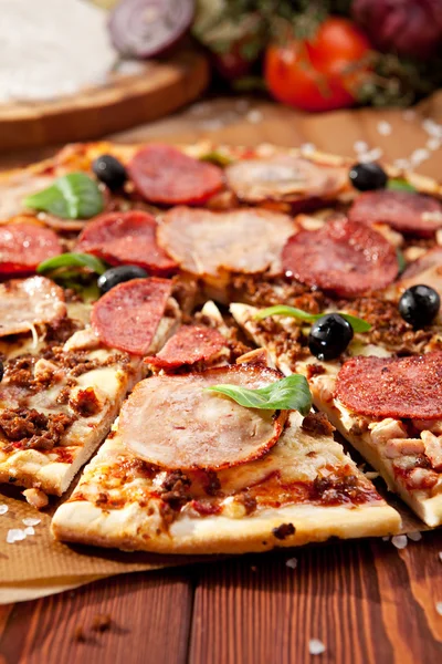 Pizza di carne — Foto Stock