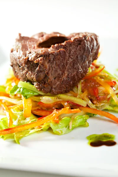 Kalfsvlees filet — Stockfoto