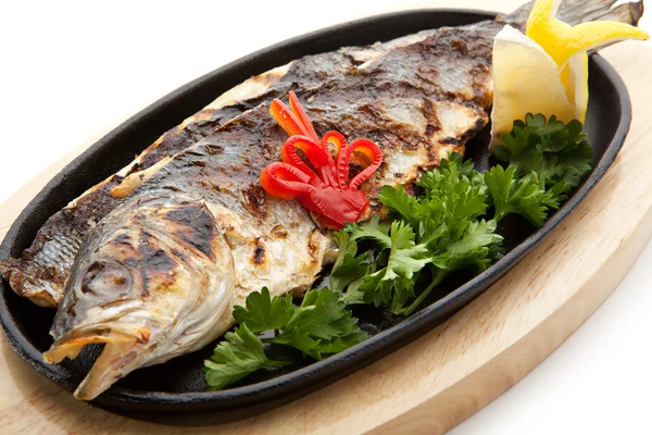 BBQ Sea Bass — Fotografie, imagine de stoc