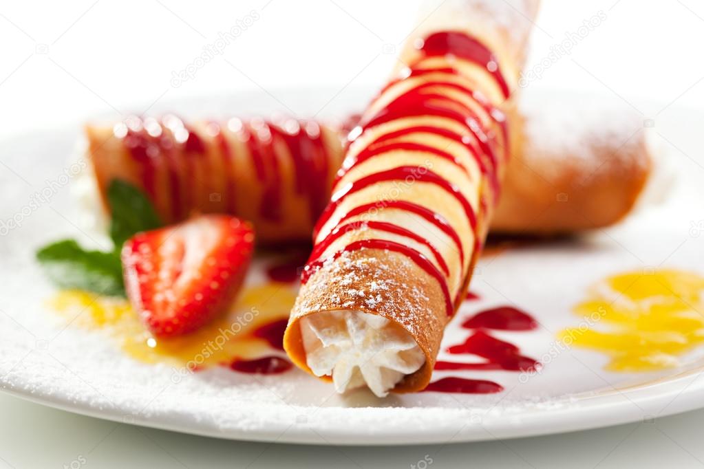 Crepes with Cream